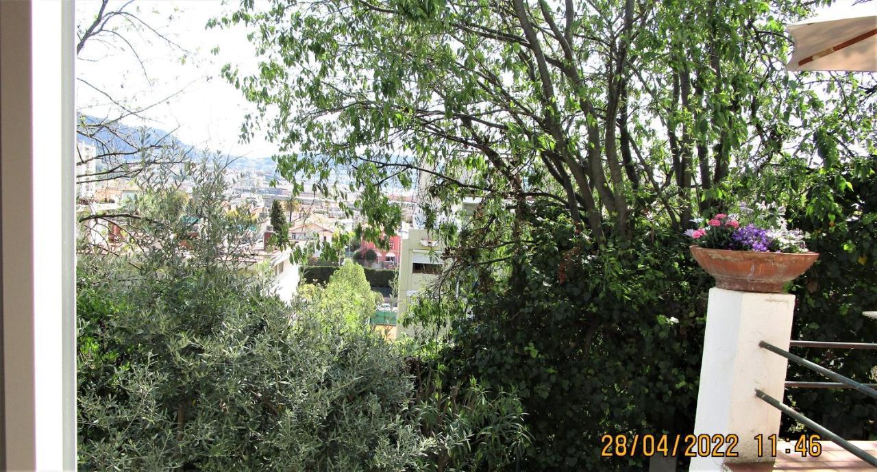 NICE, à saisir : STUDIO indépendant en VILLA  Exterior foto